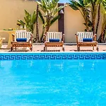 Crisandra By Algarve Vacation Villa Albufeira