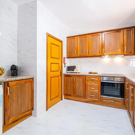 Crisandra By Algarve Vacation Villa