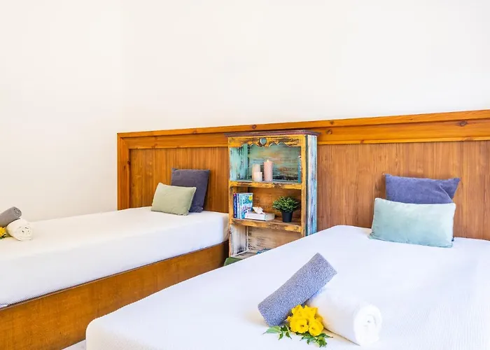Crisandra By Algarve Vacation Villa